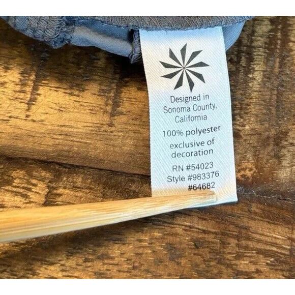 Athleta Running Shorts Grey Athletic Workout Zipper Pocket Size Xsmall - Picture 16 of 16